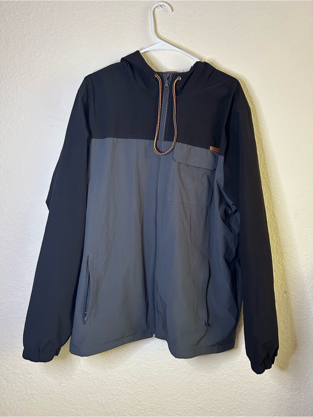 Voyager Men's Two Tone Hooded Zip Front Light Rain Jacket Black Gray XL Outdoor